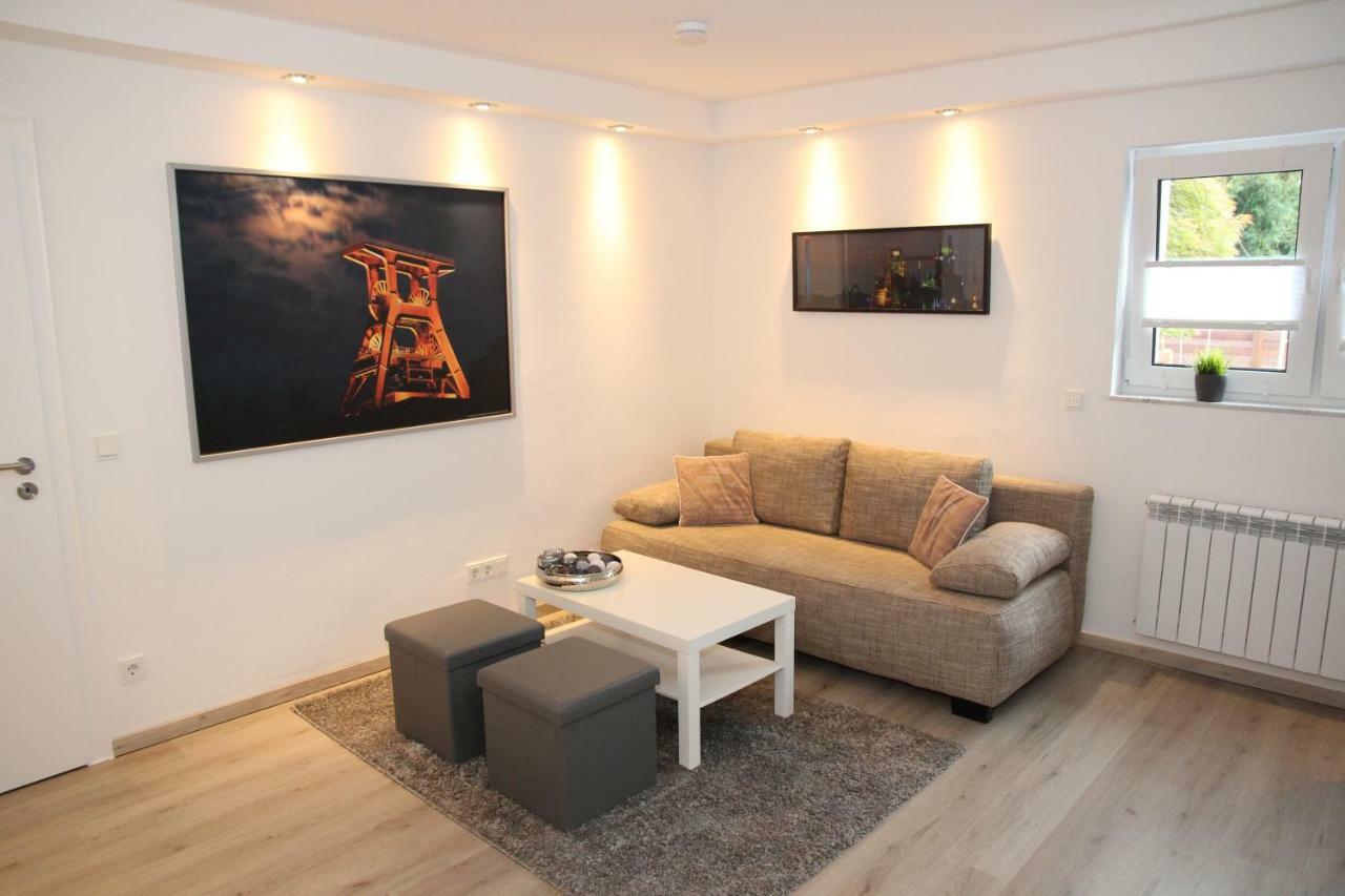 Neue Und Moderne Ferienwohnung Mülheim an der Ruhr Exterior foto